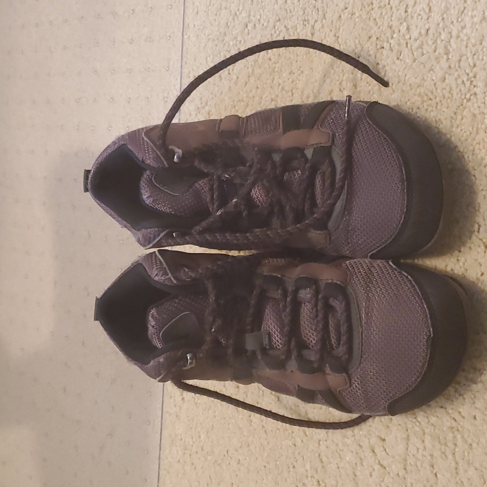 Xero Women's Daylight Hiker sz 8 (runs closer to 7.5)